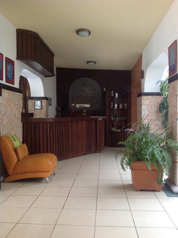 Hotel Plaza Rubio Amatitan Екстериор снимка